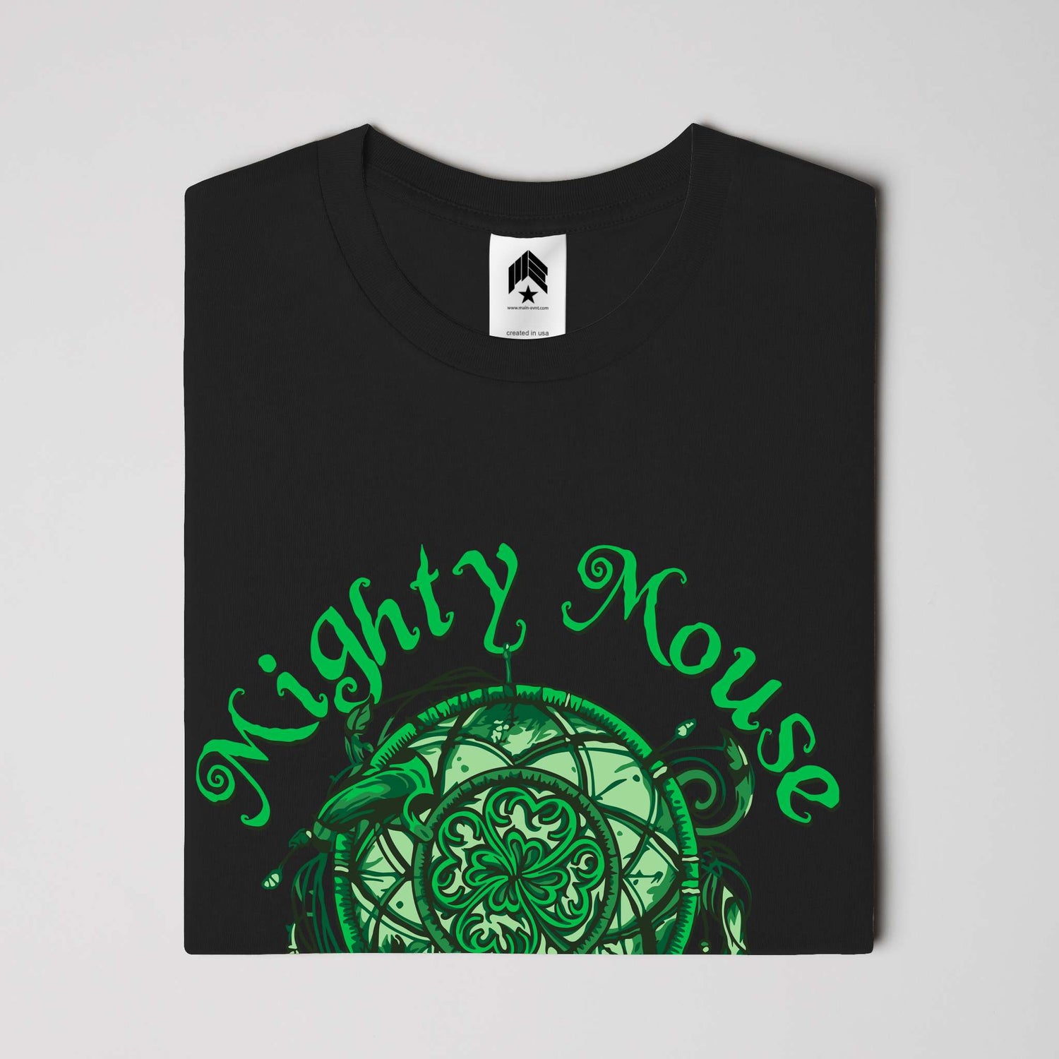 &amp;quot;Mighty Mouse&amp;quot; Lisa Golden Official Premium Fan Sh